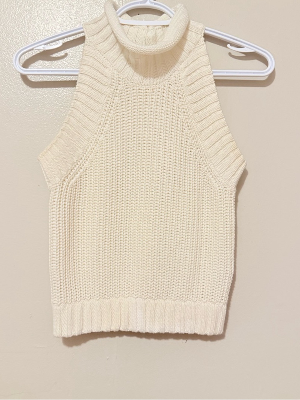 Sam Edelman - Sleeveless Knit Mock Neck Sweater Tank - Cream
